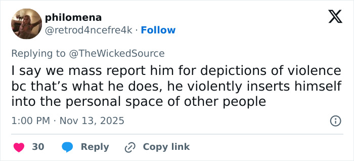 Tweet by user philomena calling to report fan who attacked Ariana Grande online for violent behavior and personal space invasion.