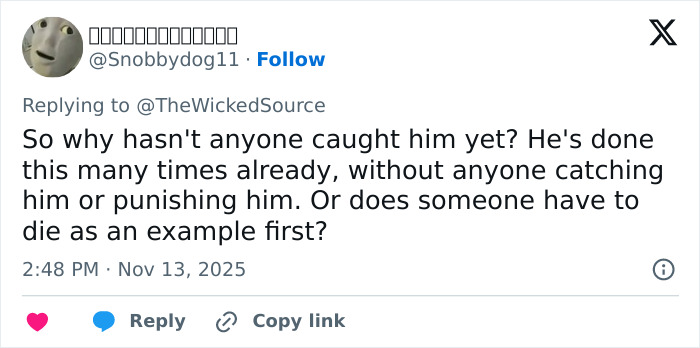 Screenshot of a Twitter reply discussing the fan who attacked Ariana Grande and the backlash after outing himself online.