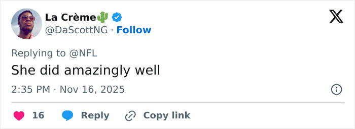 Screenshot of a tweet praising a singer, related to controversy over disrespectful and inappropriate outfit during NFL US National Anthem.