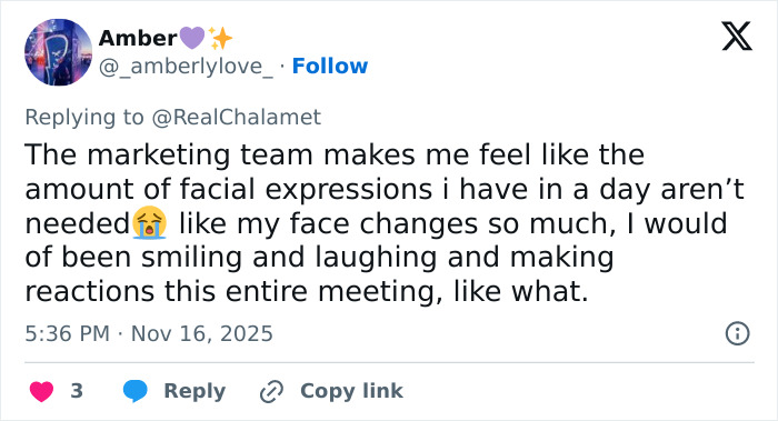 Tweet screenshot showing a fan commenting on Timothée Chalamet’s painful Zoom call with PR team, leaving fans stunned. Tweet screenshot showing a fan commenting on Timothée Chalamet’s painful Zoom call with PR team, leaving fans stunned.