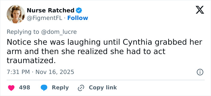 Tweet discussing concern for Ariana Grande's health after her Governors Award appearance, noting a change in her behavior.