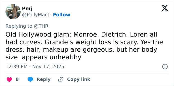 Tweet highlighting concern for Ariana Grande's health after noticeable weight loss following Governors Award appearance.