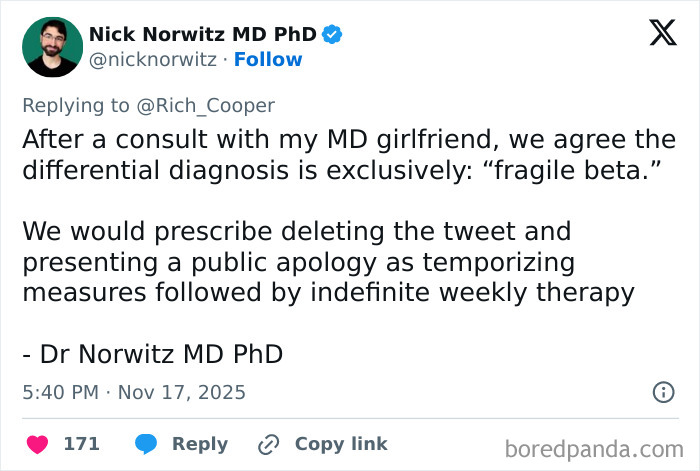Tweet showing man bashing woman’s PhD, sparking internet roasting and celebrating women’s success in response. Tweet showing man bashing woman’s PhD, sparking internet roasting and celebrating women’s success in response.