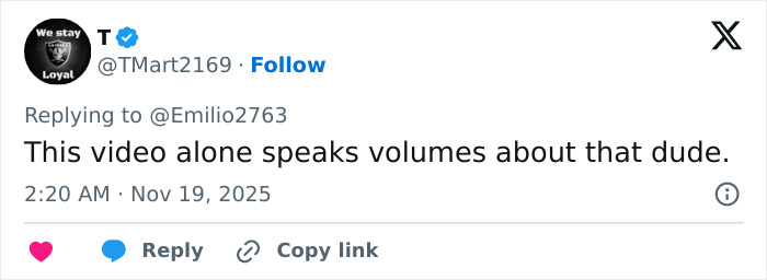 Screenshot of a Twitter reply discussing Amanda Bynes breaking silence after viral claim involving Dan Schneider.