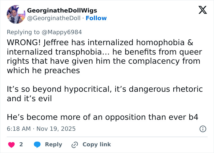 Screenshot of a tweet criticizing makeup icon Jeffree Star, highlighting backlash over comments on pro-trans parents.