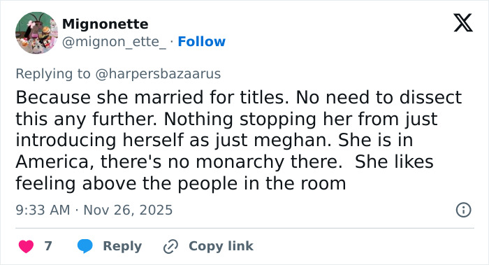 Tweet criticizing Meghan Markle’s royal gesture, calling it hypocritical and noting her reference to titles in the USA. Tweet criticizing Meghan Markle’s royal gesture, calling it hypocritical and noting her reference to titles in the USA.