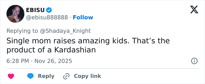 Tweet discussing single mom raising kids, referencing Kardashian, sparking debate over North West and Blue Ivy parenting.