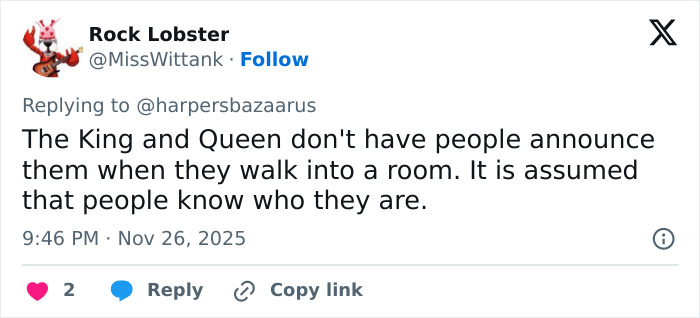 Tweet discussing royal protocol, highlighting Meghan Markle and criticism over a perceived hypocritical royal gesture. Tweet discussing royal protocol, highlighting Meghan Markle and criticism over a perceived hypocritical royal gesture.