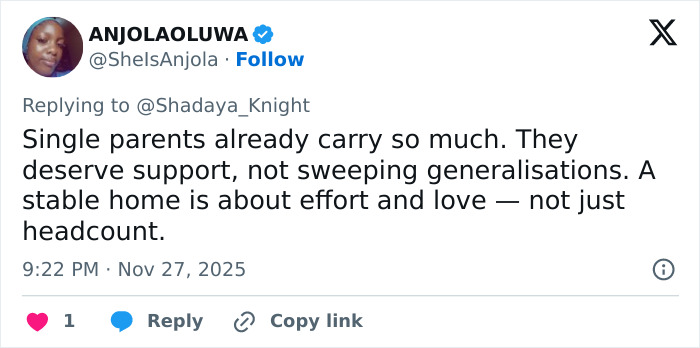 Tweet by user Anjolaoluwa discussing challenges of single parents amid celebrity parenting debates involving North West and Blue Ivy.