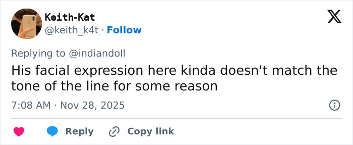 Twitter user Keith-Kat commenting on a Stranger Things star’s facial expression criticized in new season performance. Twitter user Keith-Kat commenting on a Stranger Things star’s facial expression criticized in new season performance.