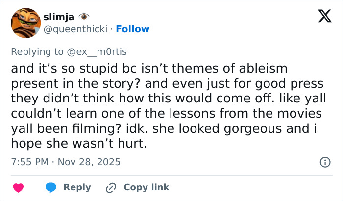 Tweet discussing backlash against Wicked cast for selfie excluding Marissa Bode, highlighting disability inclusion and ableism debate.