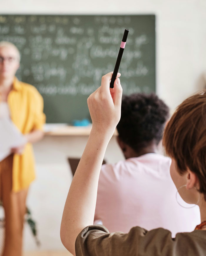 “Nobody Knows It Was Me”: 49 People Confessed Their Longest-Running Lies They've Kept Secret