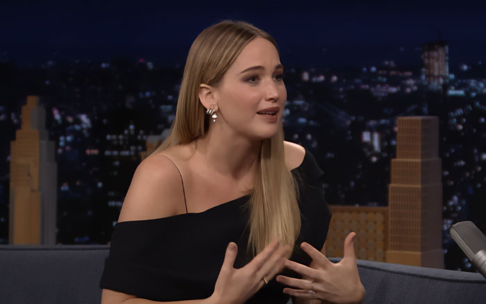 Jennifer Lawrence Leaves Jimmy Fallon Awkwardly Laughing After Emotional And 'Chaotic' Interview