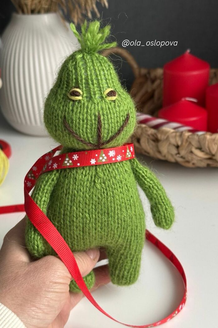 #21 Grinch Knitting Pattern By Ola Oslopova - Olaknittedbears