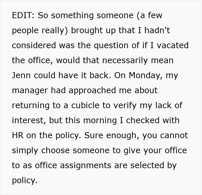 Woman Can't Handle A 'No' After Coworker Refuses To Give Back Her Old Office Space