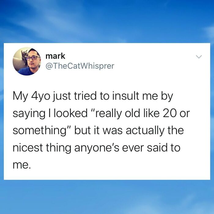 Screenshot of a relatable parenting tweet humorously describing a child’s innocent attempt to insult by calling their parent old.