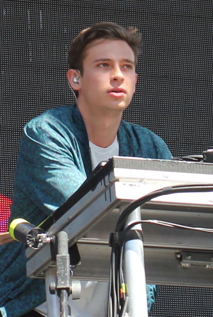 Australian Dj and Producer Flume, 34