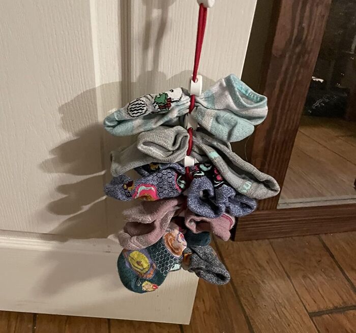  The Witness Protection Program For Your Socks Has Officially Been Shut Down By This Sock Laundry Solution 