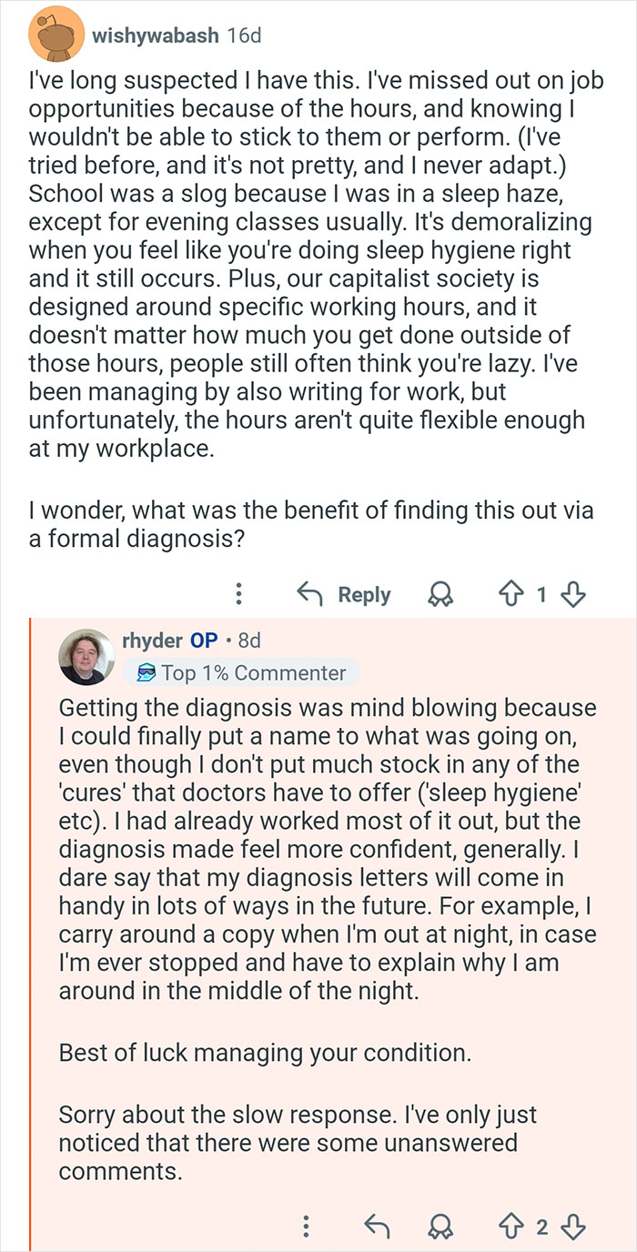 Reddit conversation discussing challenges of living with a 26-hour day and managing out of sync schedules.