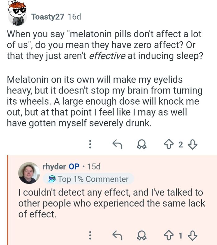 Reddit Q&A on living with a 26-hour day cycle discussing melatonin pills and their limited effect on sleep.