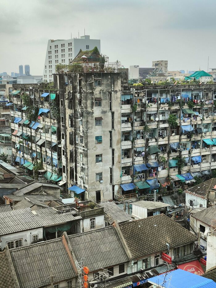 Worn-down residential buildings in an urban area illustrating Miami cityscape that may not meet online expectations.