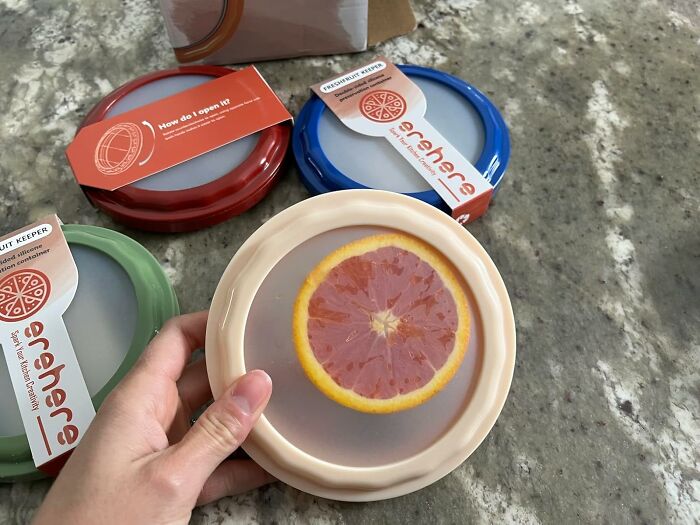  That Abandoned Half Of An Onion You've Been Ghosting In The Fridge Will Stay Perfectly Fresh Inside A Veggie Keeper Container 