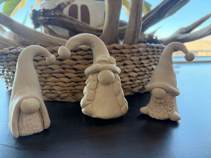 The Only Dinner Guest Who Won't Mind Being Molded Into A Weird, Lumpy Sculpture Is A Fresh Ball Of Crayola Air Dry Clay 