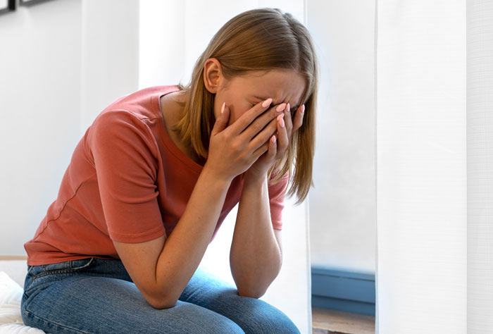 “What’s The Most Ungrateful Thing You’ve Seen Someone Do?” (40 Answers)