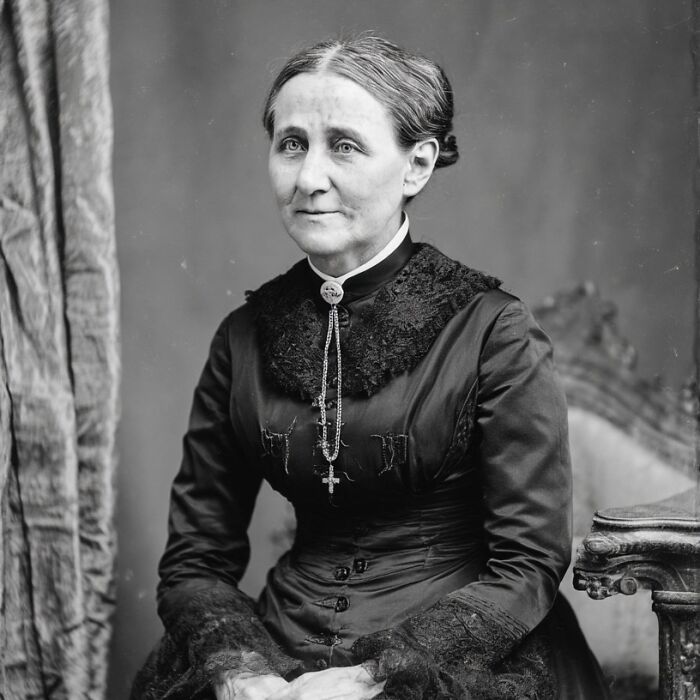 Black and white portrait of a woman representing overlooked women in history and their important achievements.