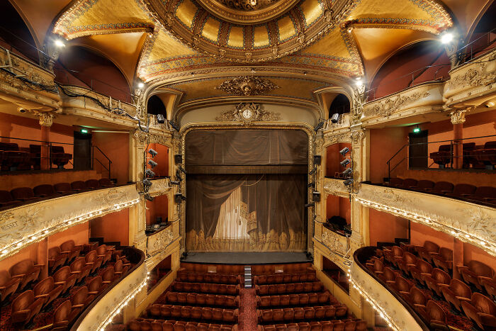 I Photographed The Most Beautiful Theatres And Concert Halls In Paris (31 Pics)