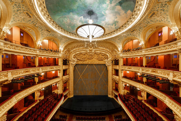 I Photographed The Most Beautiful Theatres And Concert Halls In Paris (31 Pics)