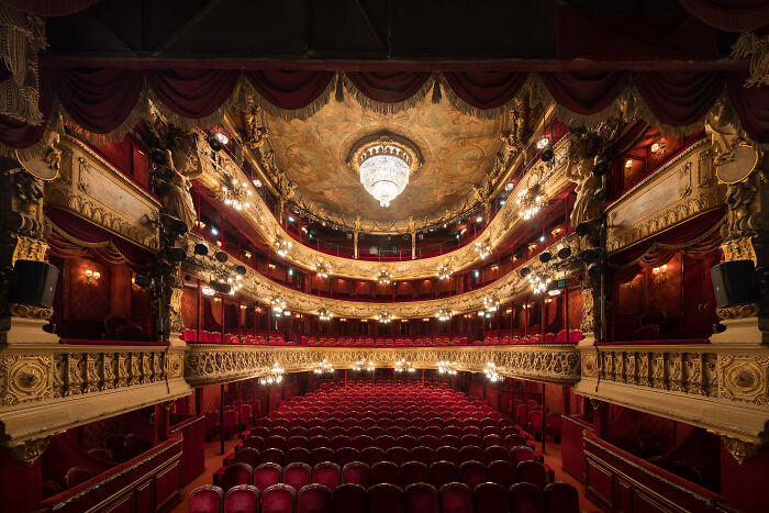 I Photographed The Most Beautiful Theatres And Concert Halls In Paris (31 Pics)