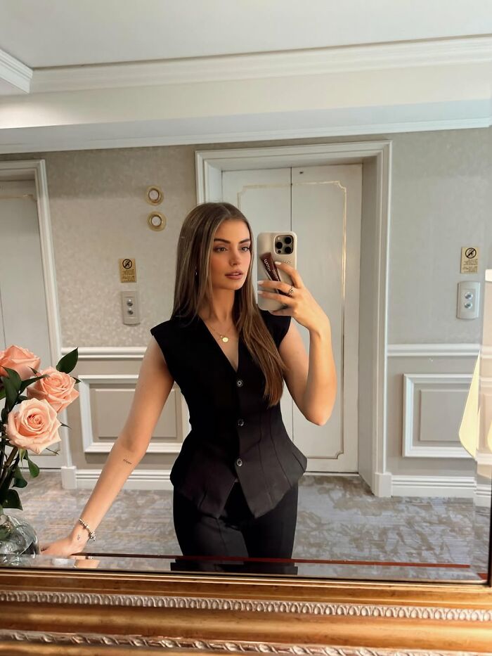 Miss World Chile Finalist Stuns The Internet With Viral Metal Performance At The Pageant