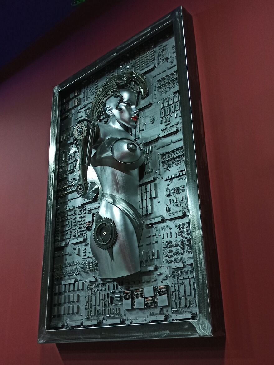 This Polish Artist Turns Scrap Metal Into Epic Sci-Fi Sculptures