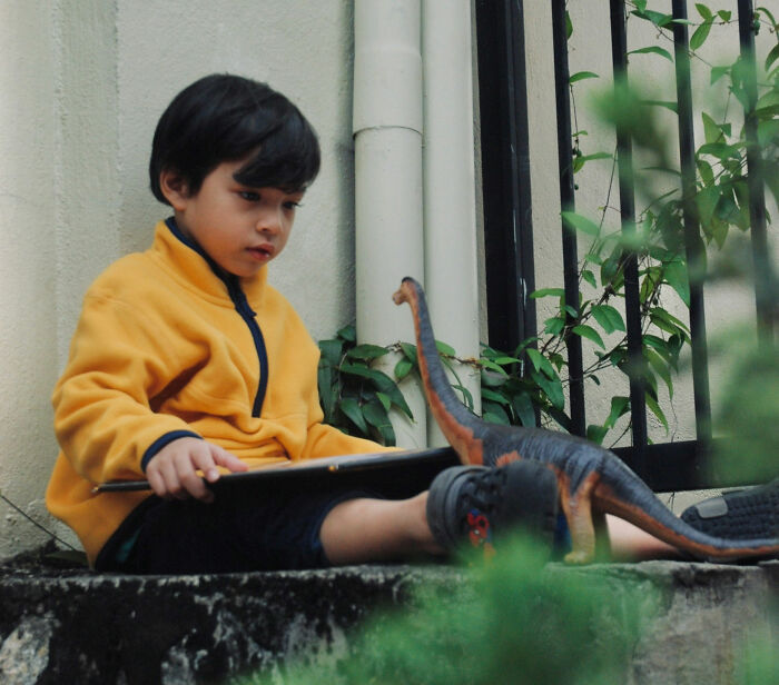 "Guy Behind Me Basically Evaporated": 40 Times People's Gut Instinct Saved Their Lives