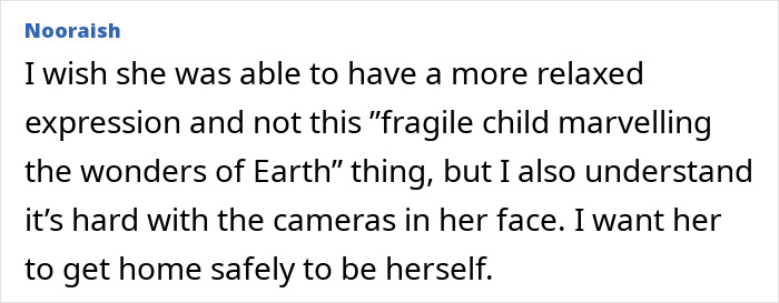 Comment expressing concern for Ariana Grande fans about her appearance, mentioning the impact of the Wicked role.