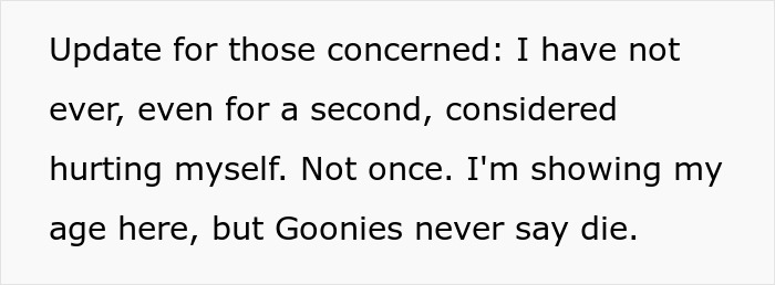 Text update about a father wanting to cancel Christmas because he can't afford it, expressing his feelings.