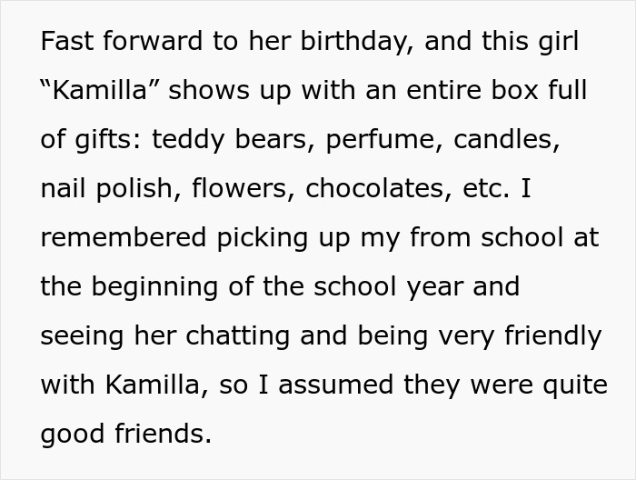 Text excerpt about a 13-year-old girl refusing to invite one schoolgirl, highlighting a mom's controversial support.
