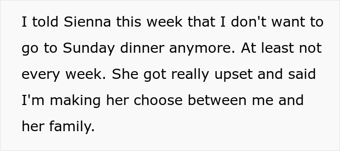 Text screenshot showing a conversation about a funny guy mocking daughter's boyfriend because of his job and clapping back. Text screenshot showing a conversation about a funny guy mocking daughter's boyfriend because of his job and clapping back.