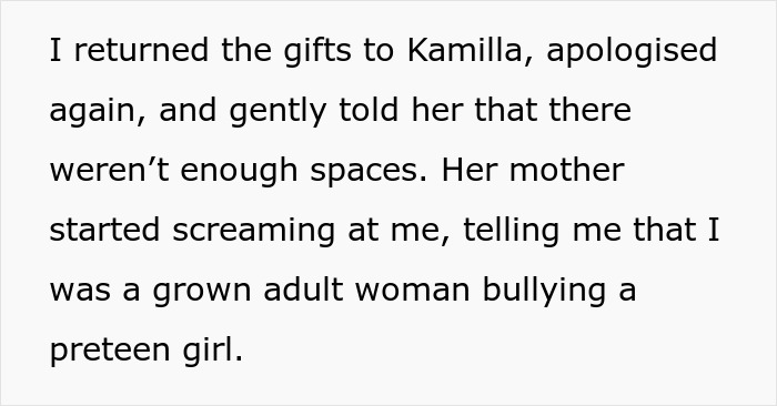 Text about a 13-year-old refusing to invite a girl from school, with the mom supporting the mean plan.