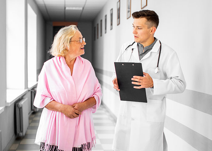 “Couldn’t Make This Up”: 50 Wild Family Dramas That Make Your Relatives Look Totally Normal