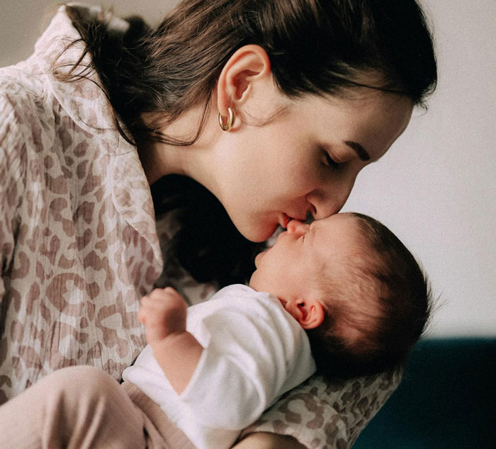 Woman Mad Friend Returned 4-Month-Old She Asked Her To Babysit, Fails To See She&rsquo;s The Reason Why