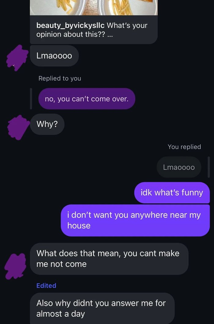 Text message exchange showing a guy demanding apologies after forgetting his girlfriend's birthday and causing tension.