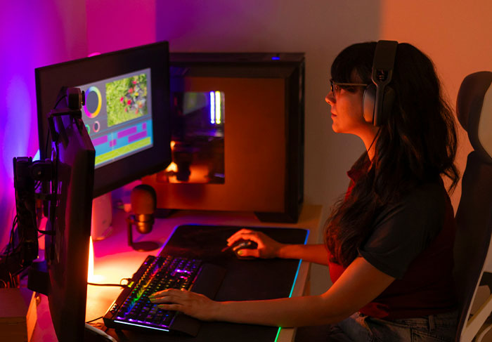 “My Life Would Be Different”: 50 Unexpected Moments That Convinced People That The ‘Burnt Toast Theory’ Is Real