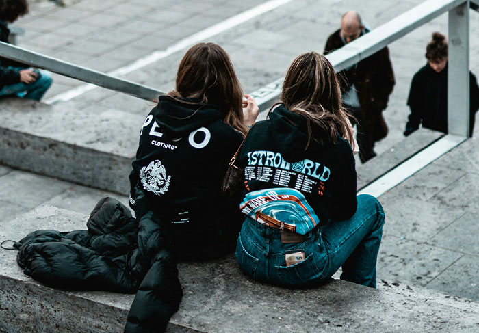 “My Life Would Be Different”: 50 Unexpected Moments That Convinced People That The ‘Burnt Toast Theory’ Is Real