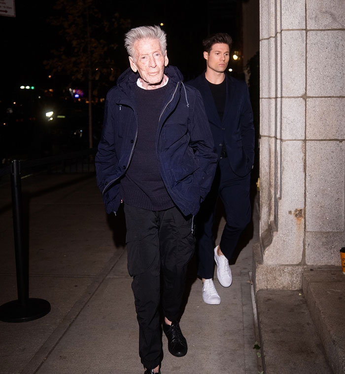 Calvin Klein, 83, walking at night with boyfriend, 36, sparking reactions over their public appearance.