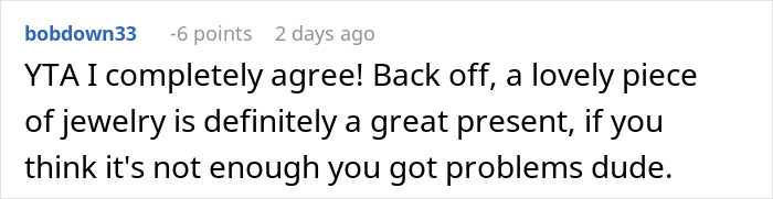 Comment from user bobdown33 expressing agreement that a lovely piece of jewelry is a great Christmas gift.