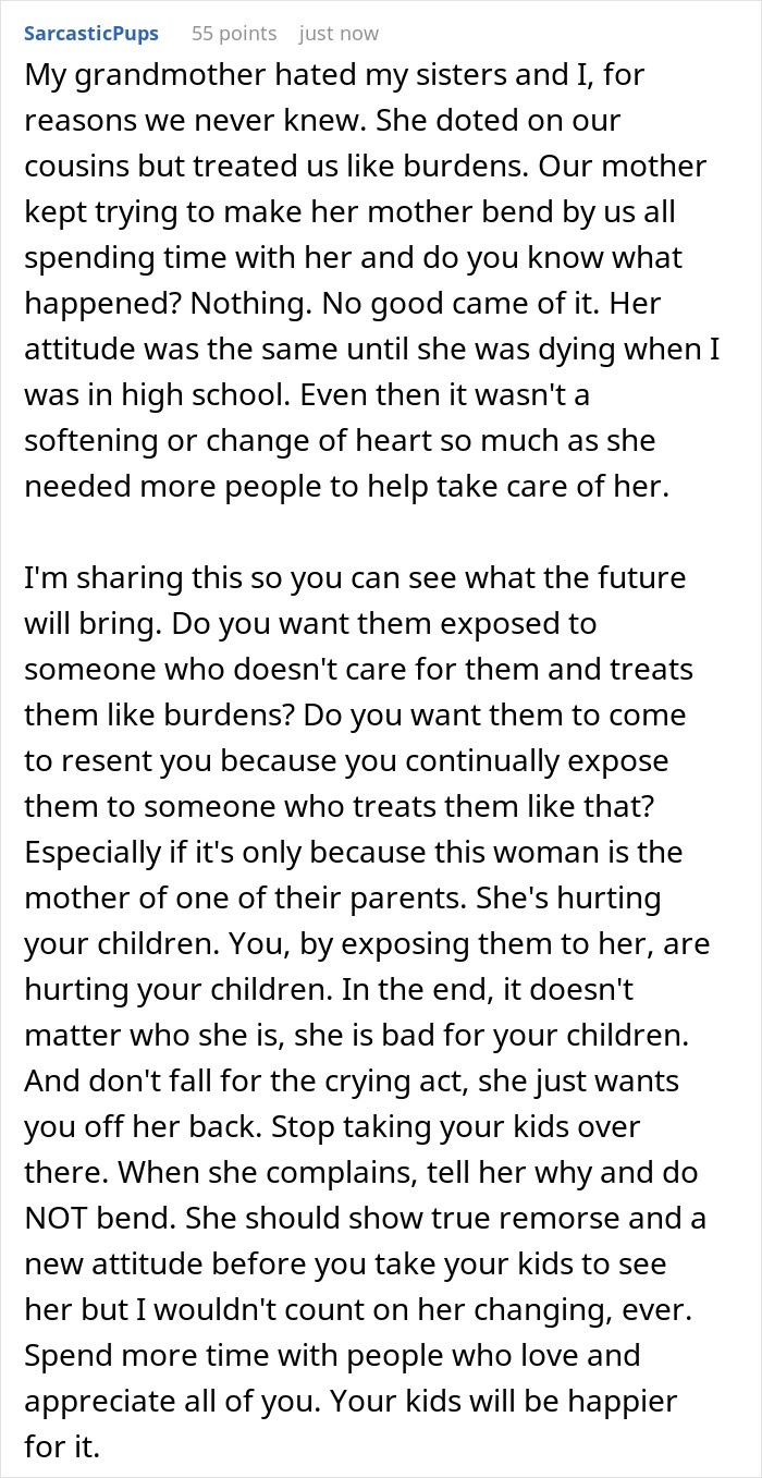 Text post about a MIL admitting to having a favorite grandchild and treating others like burdens.