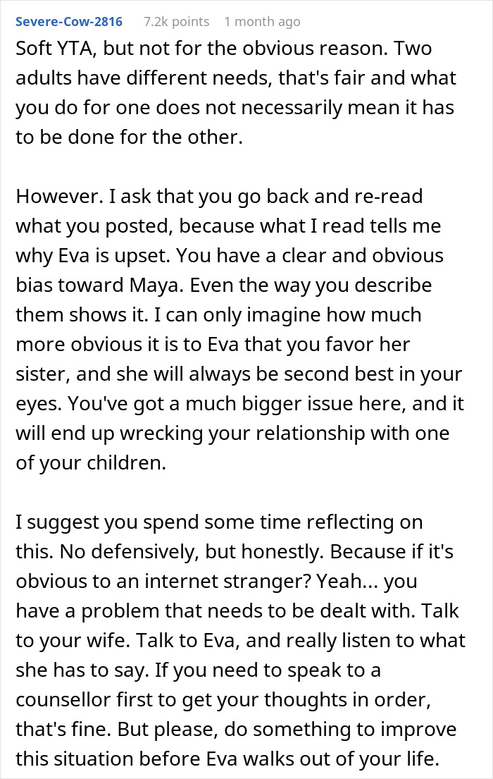 Reddit comment discussing parental bias between golden child and younger daughter in family dynamics and relationships. Reddit comment discussing parental bias between golden child and younger daughter in family dynamics and relationships.