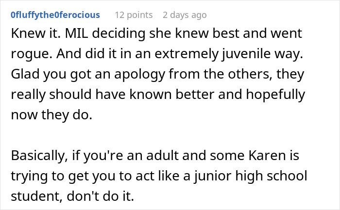 Reddit comment discussing family drama involving cousin stealing spotlight with baby and engagement ring.